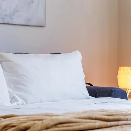 Daire Chiara 6 Guest - Train Station - Parking