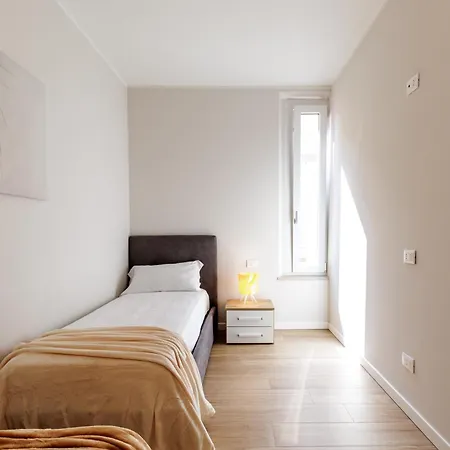 Daire Chiara 6 Guest - Train Station - Parking