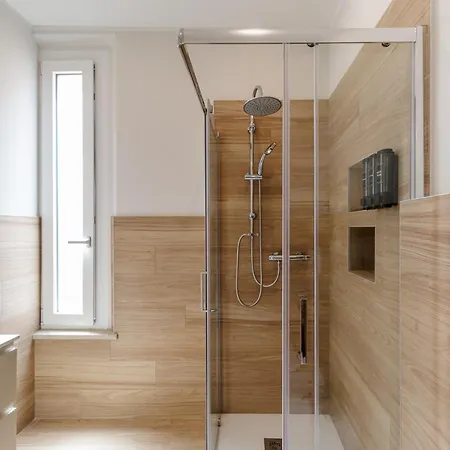 Chiara 6 Guest - Train Station - Parking Daire