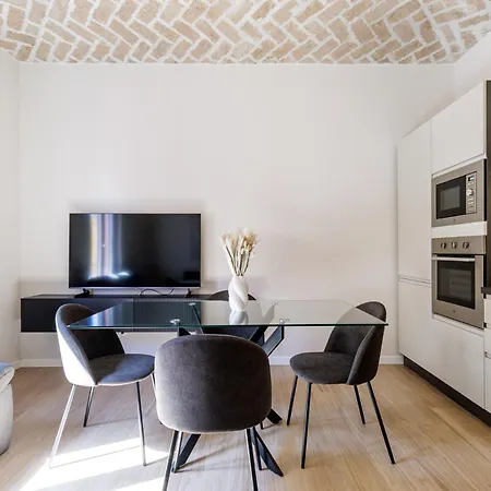 Chiara 6 Guest - Train Station - Parking Modena