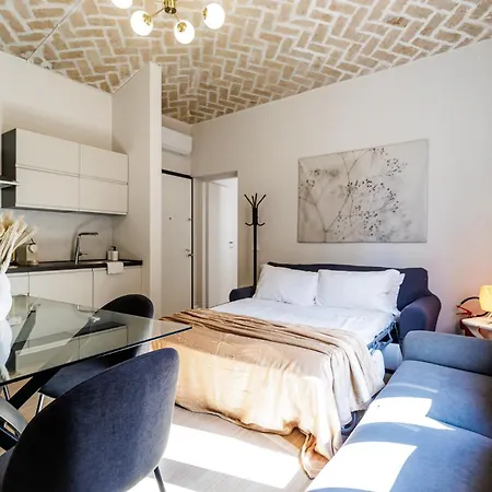 Appartement Chiara 6 Guest - Train Station - Parking