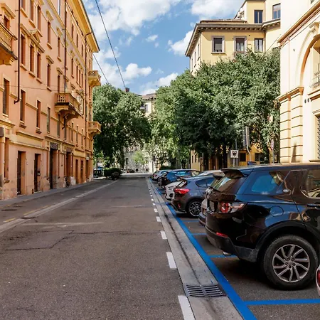 Chiara 6 Guest - Train Station - Parking * Modena