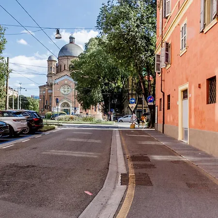 Chiara 6 Guest - Train Station - Parking *