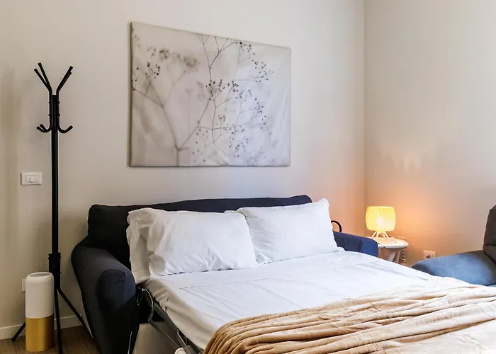 Apartament Chiara 6 Guest - Train Station - Parking Modena