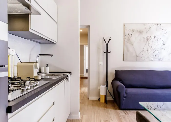 Apartament Chiara 6 Guest - Train Station - Parking Modena