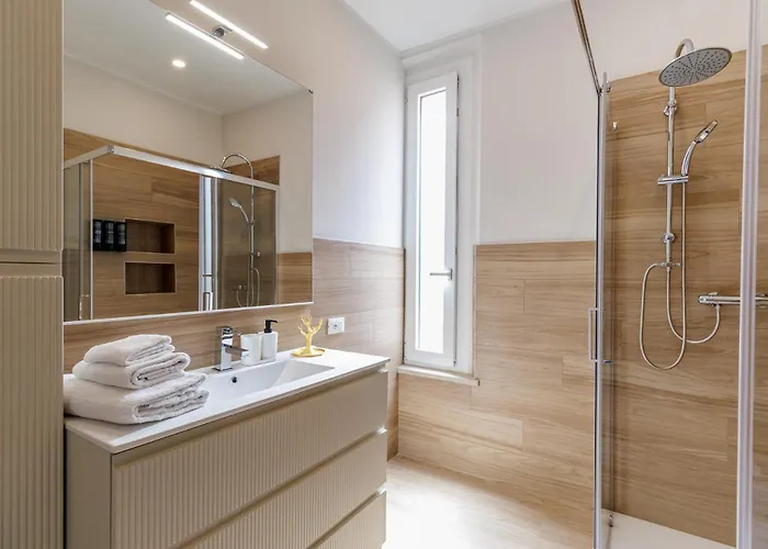 Chiara 6 Guest - Train Station - Parking Modena